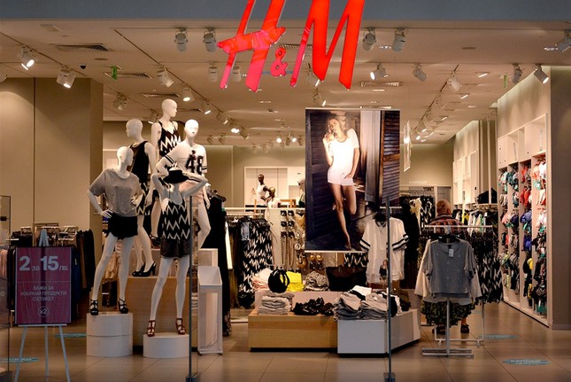 越南房地產投資與出租 | H&M服饰品牌，在越南河内市的第二家店准备开幕喔！