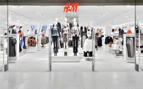 越南房地產投資與出租 | H&M服饰品牌，在越南河内市的第二家店准备开幕喔！